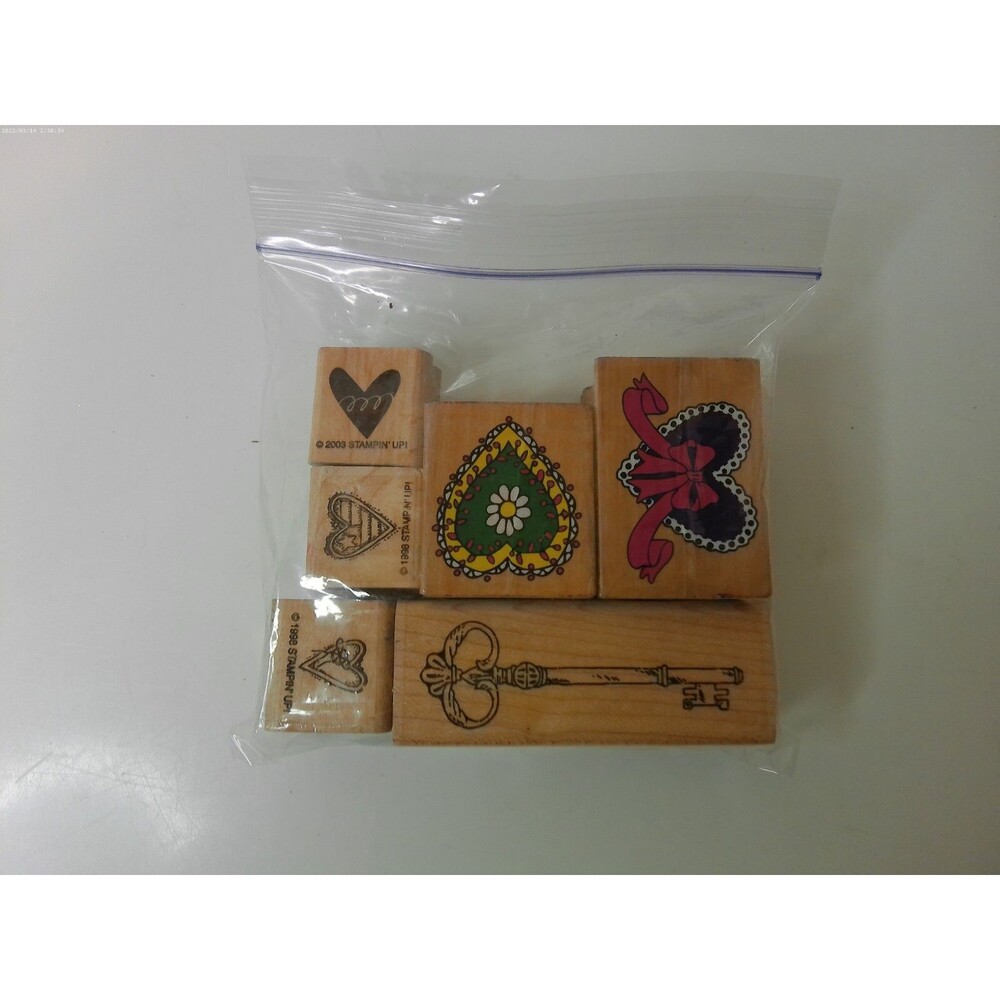 WOOD STAMPS HEARTS  LOT OF 6
